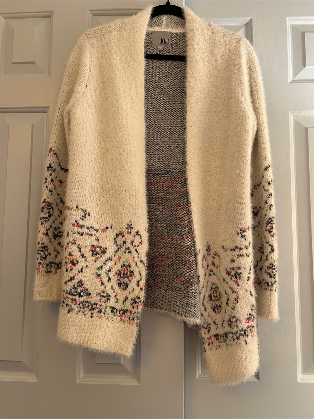 Kut from the Kloth white Open-Front Cardigan with neon geometric border, size S